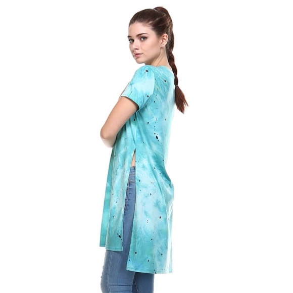 UshopTwo Tops - Short Sleeve Side Split Top Casual Tunic